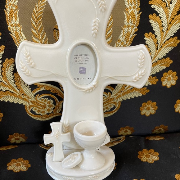 CROSS FIRST COMMUNION CERAMIC with PICTURE INSERT by RUSS - Picture 4 of 11